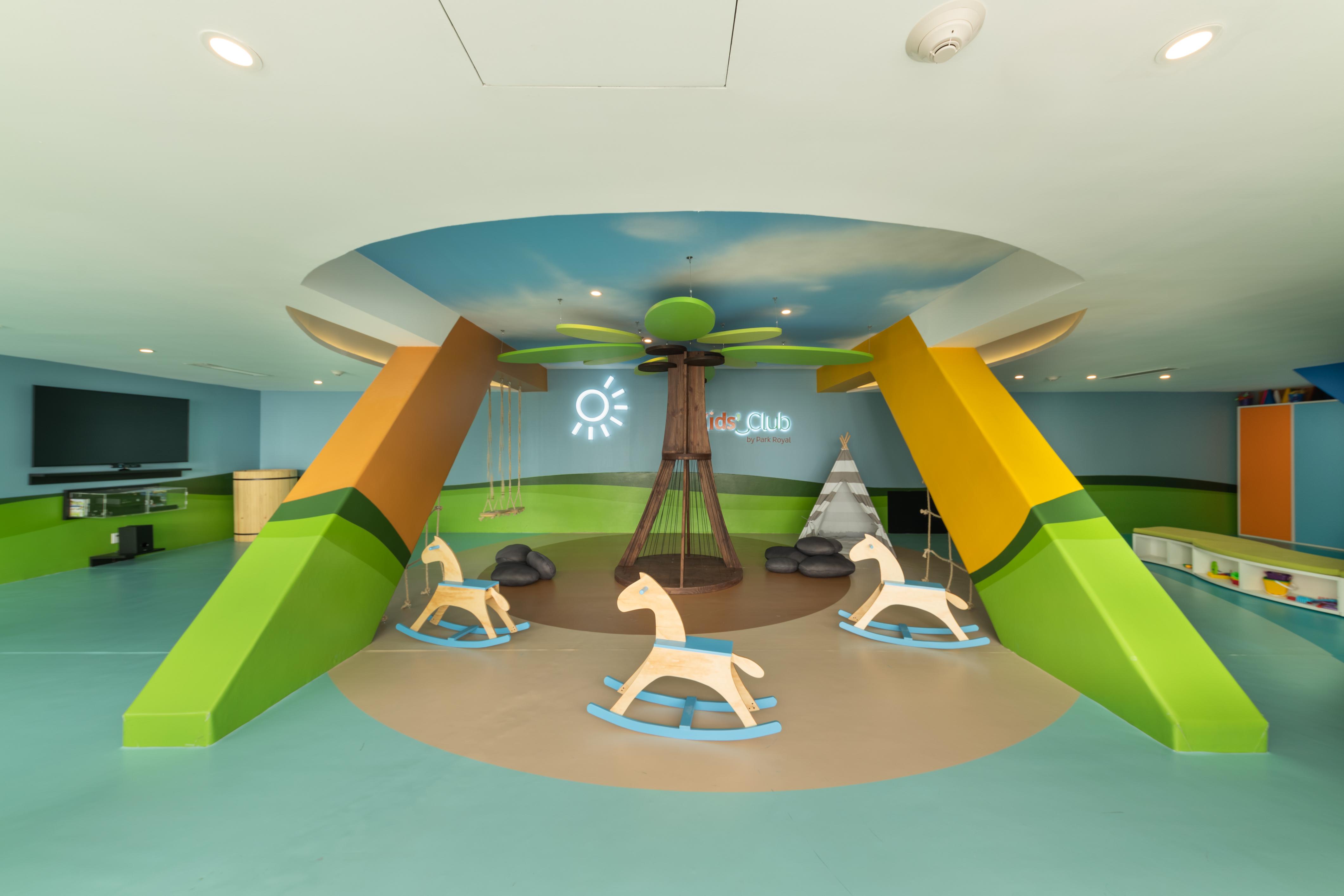 Grand Park Royal פוארטו ואלארטה מראה חיצוני תמונה The Children's Hospital at Queen Mary Hospital