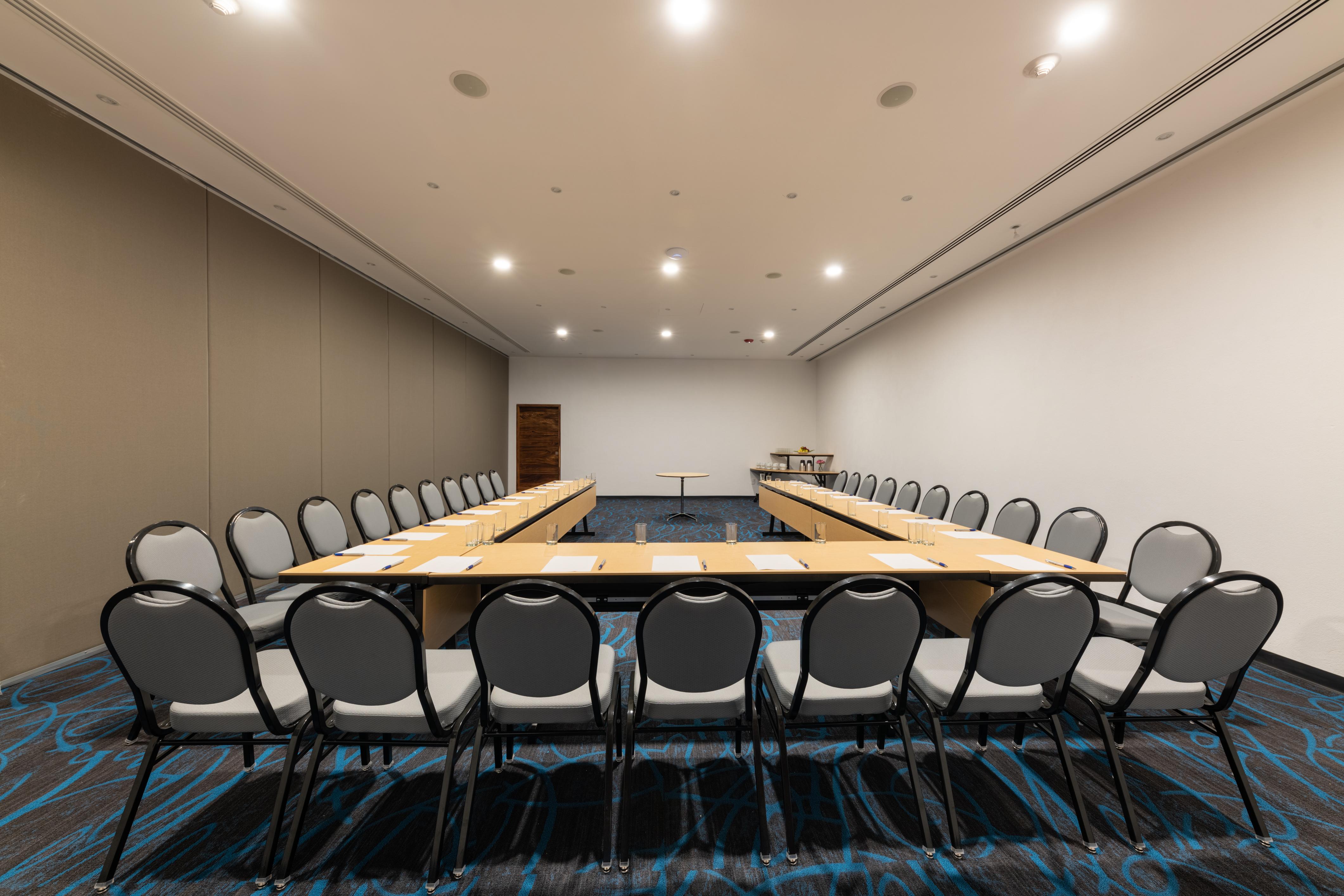 Grand Park Royal פוארטו ואלארטה מראה חיצוני תמונה Meeting room