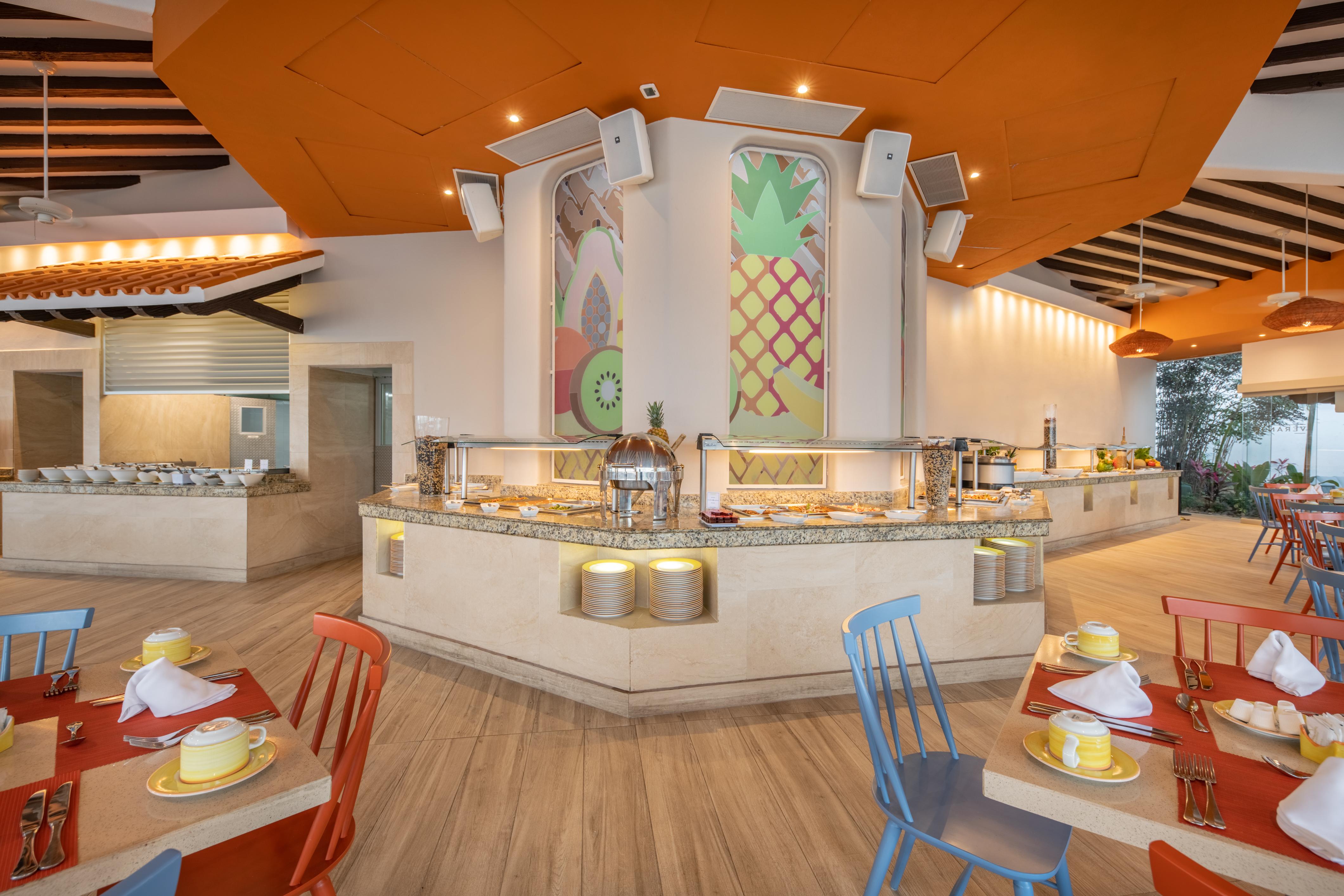 Grand Park Royal פוארטו ואלארטה מראה חיצוני תמונה The interior of the restaurant